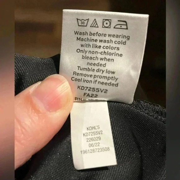 Draper James RSVP LBD Black Sleeveless Velvet Short Dress Sz Medium - Picture 10 of 10